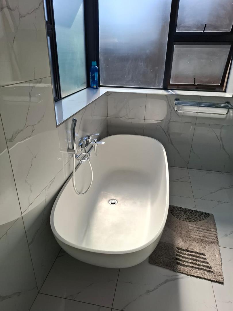 4 Bedroom Property for Sale in Leloko North West